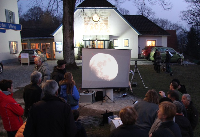 Mondprojektion Mondprojektion